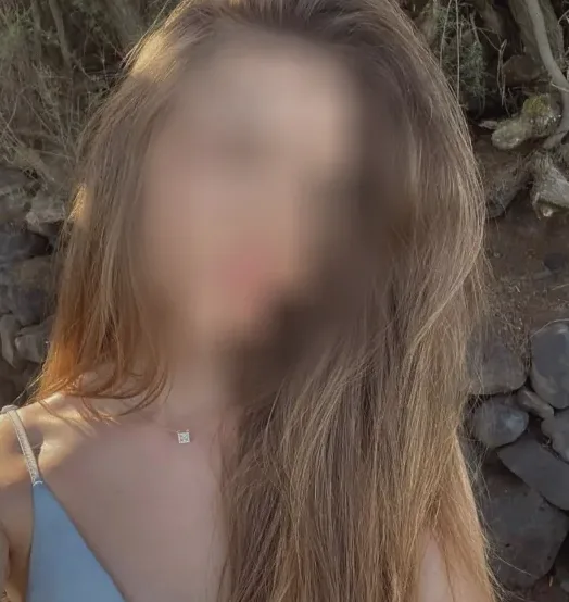 Alina, 33