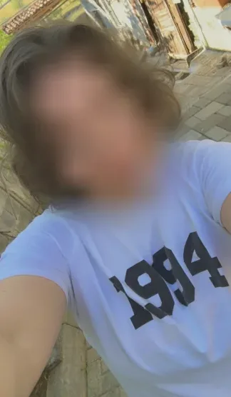 Barbara, 32