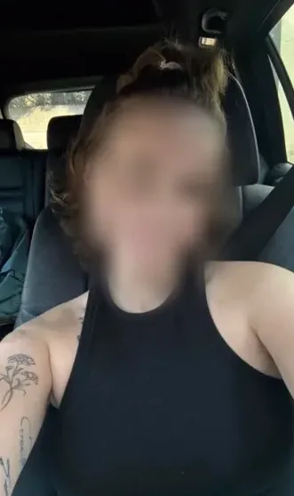 Bianca, 35