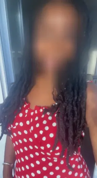 Emilia, 36