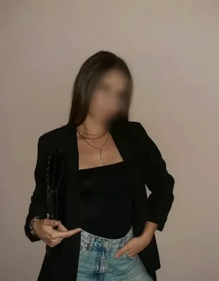 Paula, 35