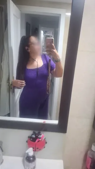Renate, 34