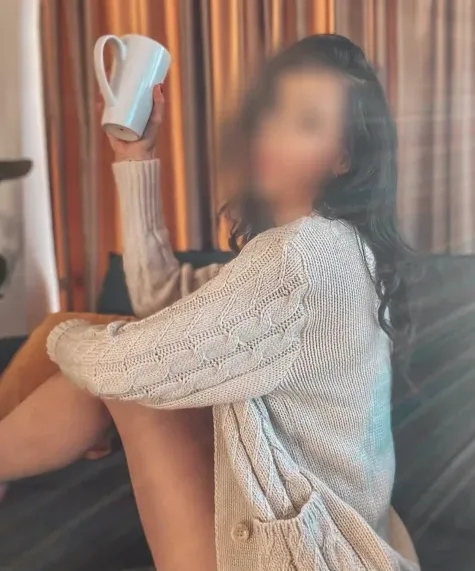Stefanie, 39