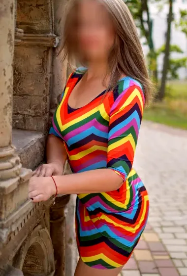 Vanessa, 37