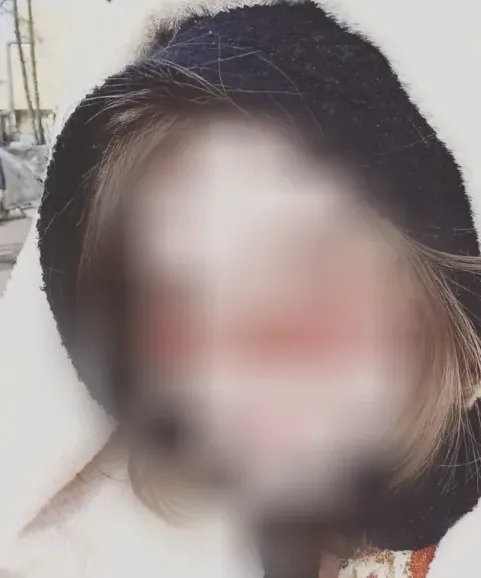Viktoria, 19